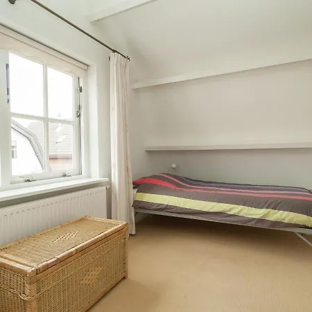 Comfortable Flat In Casa vacanze Bergen
